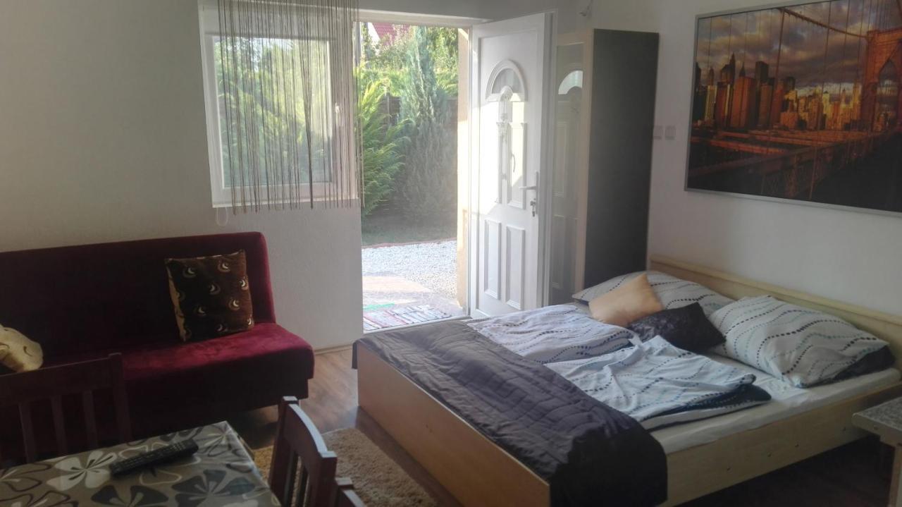 Sunshine Apartman Daire Siófok Dış mekan fotoğraf